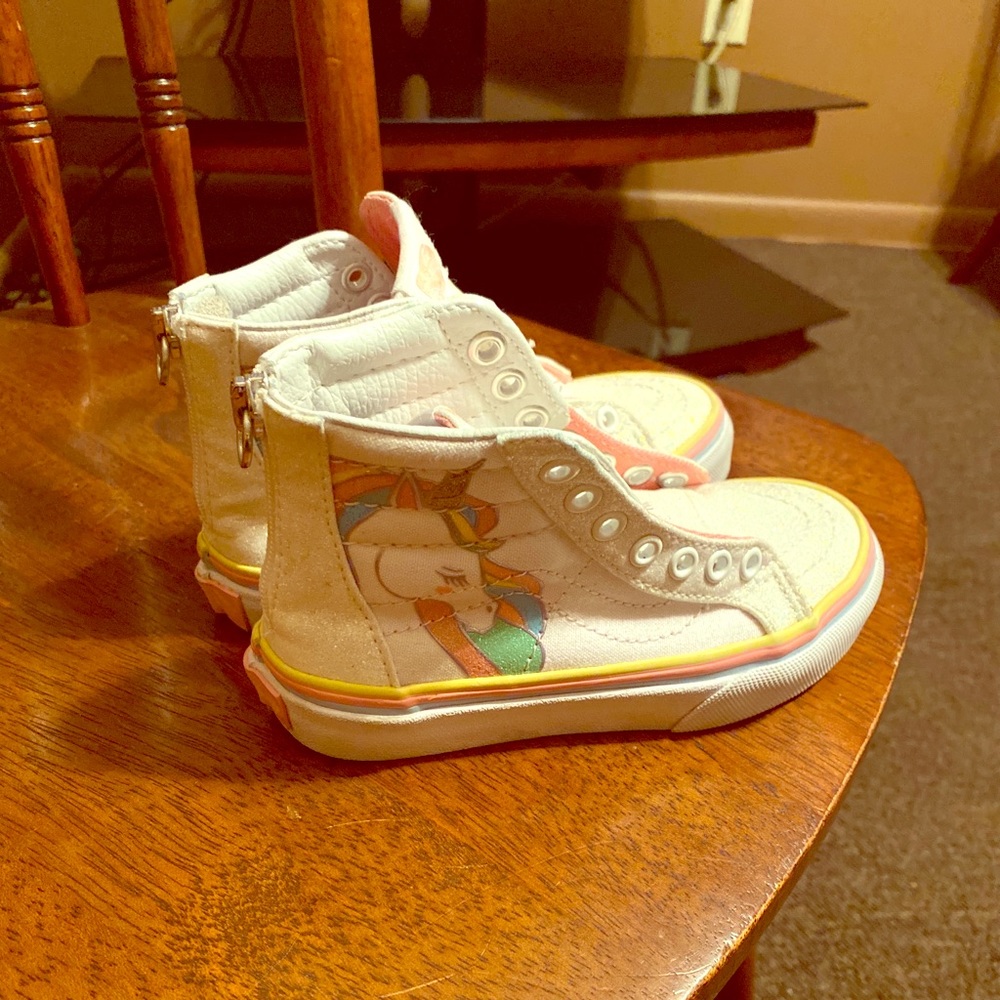 Vans girl shoes